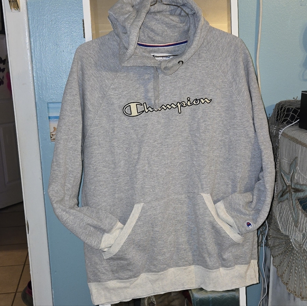 Champion Light Gray Men's Sweater And Matching Pants 2 pieces